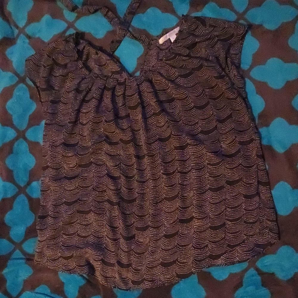 Tie back top